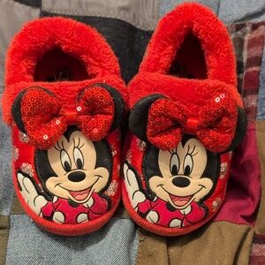 Disney Red Minnie Mouse Sequin Bow Plush Slippers